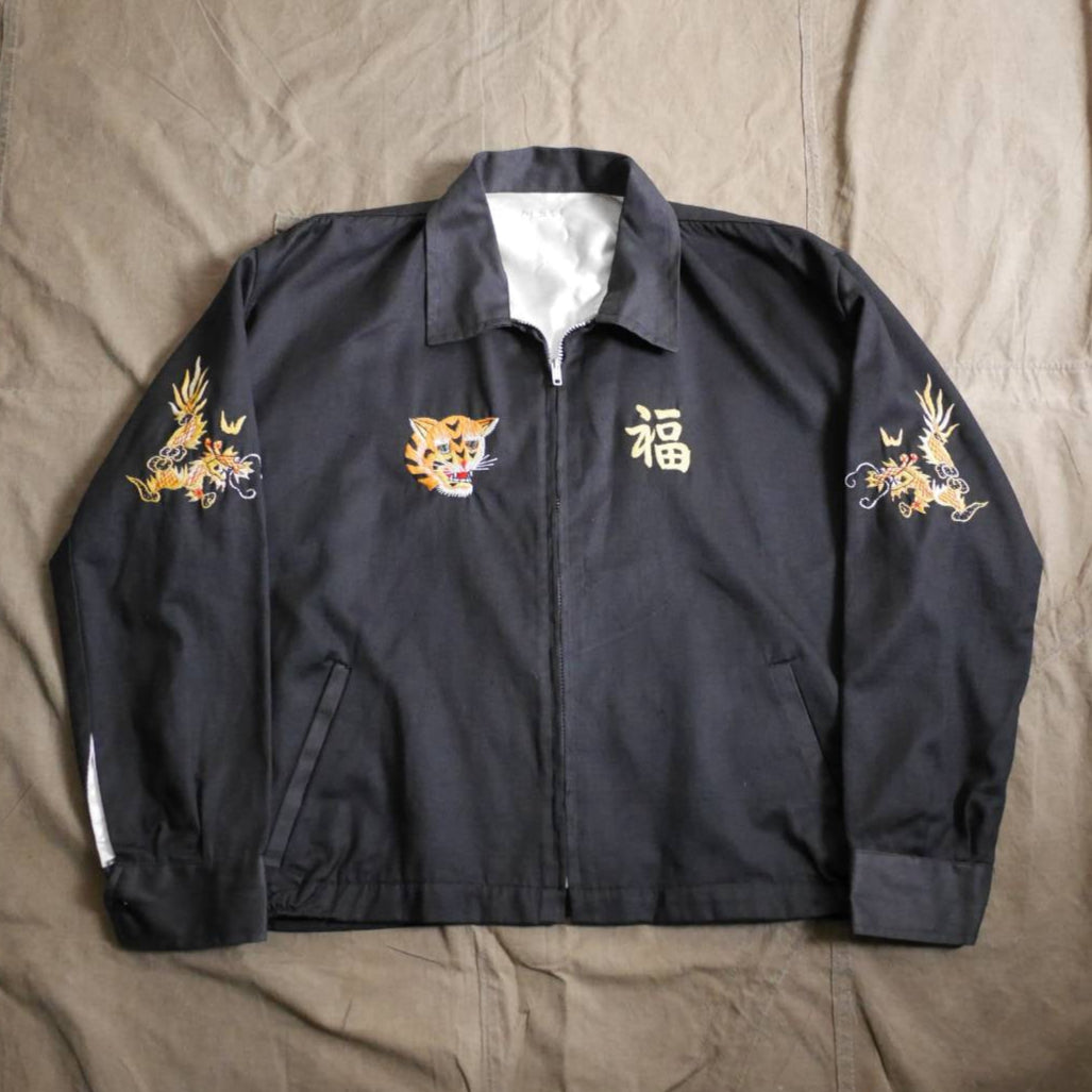 Mint condition 1965-1966 Vietnam "SAIGON" Souvenir Jacket