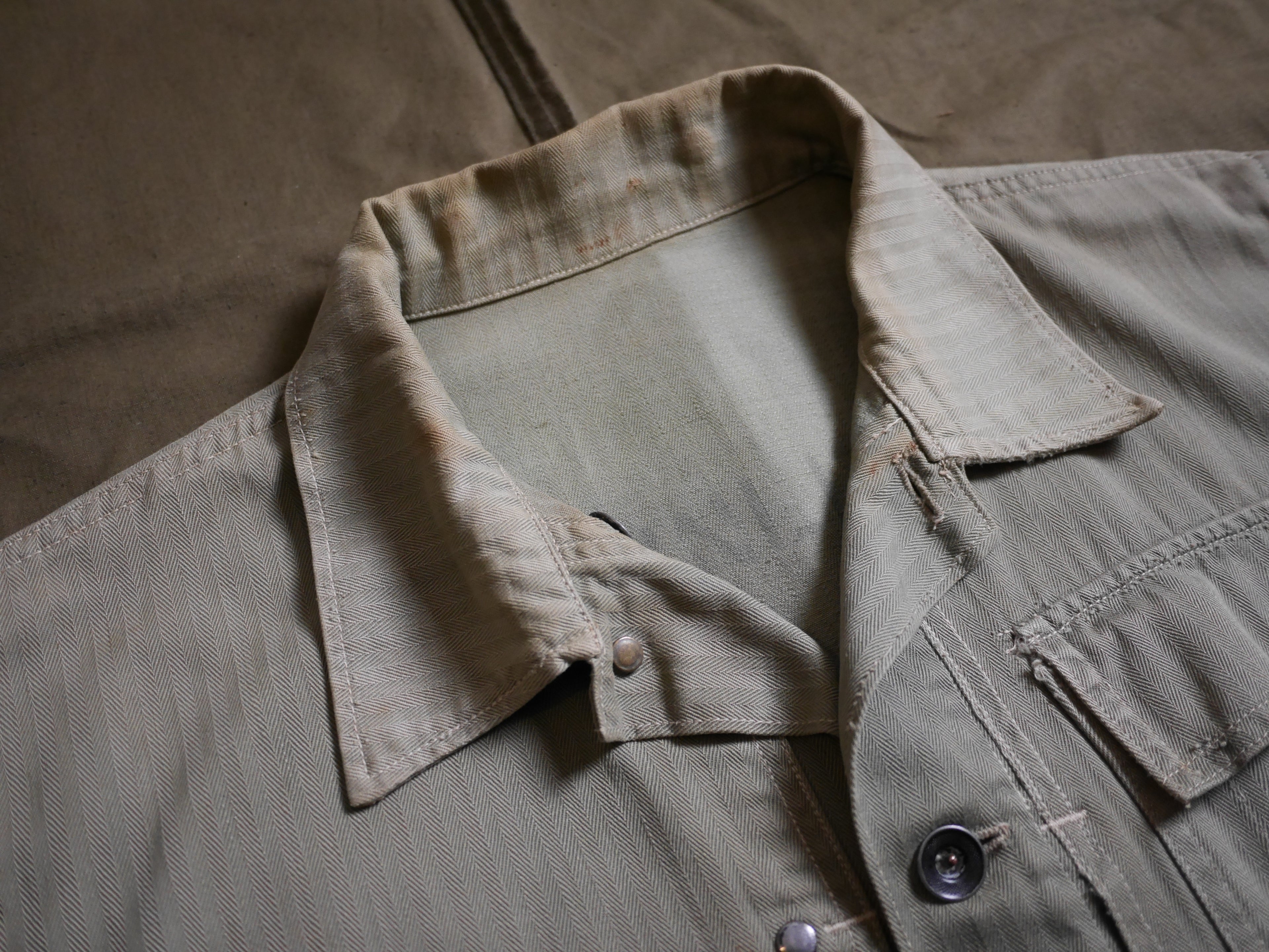 40's USMC P-44 HBT Utility Uniform With Rare Economy Steel Buttons